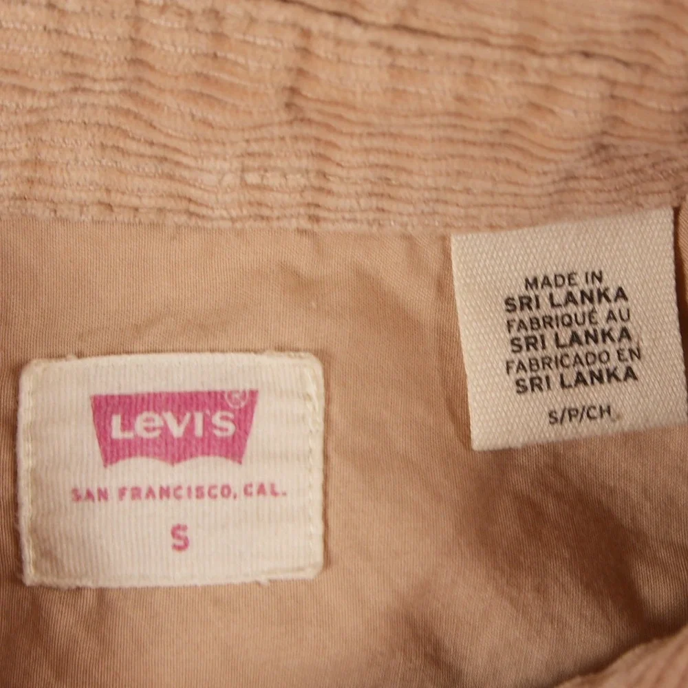 Levi's Corduroy Long Sleeve Men Shirt S Skate Western Boho Cabin Retro Coastal